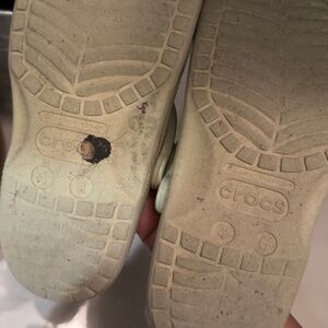 CROCS Off-White Clogs